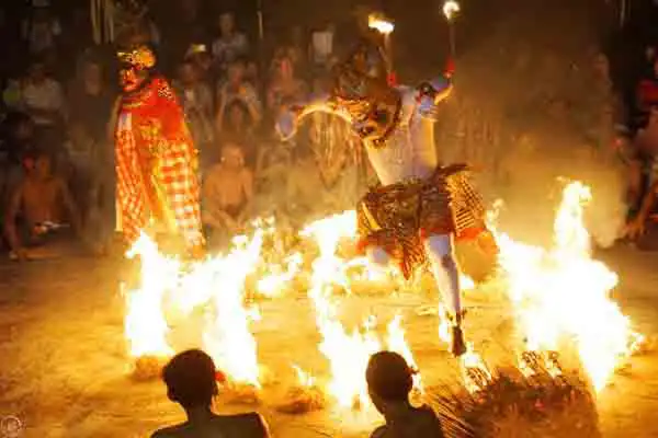 uluwatu kecak